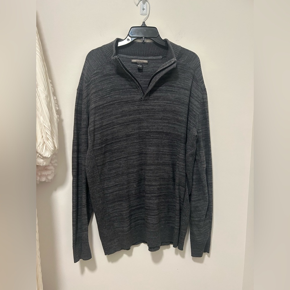 LT gray alfani quarter zip!